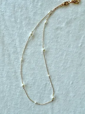 Dancing Pearls Necklace