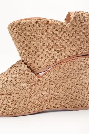 Platform Raffia Clogs